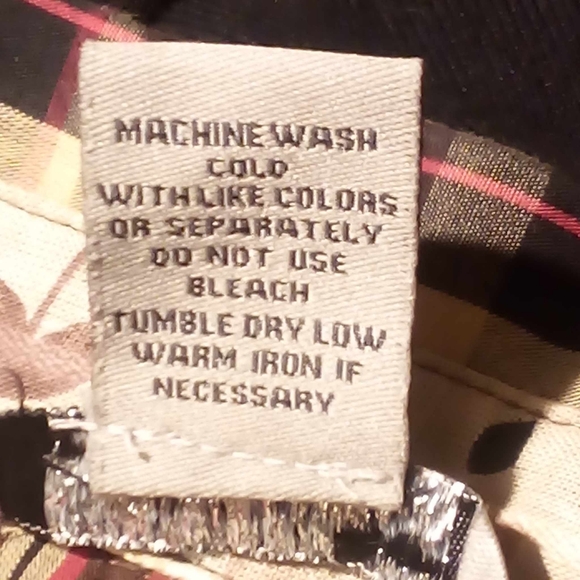 IB Diffusion petite large brown plaid top - Picture 7 of 7